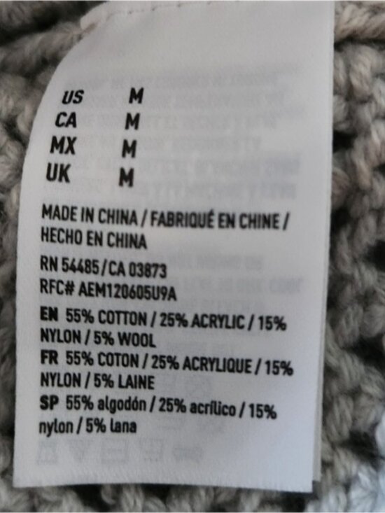 American Eagle Outfitters- Women's Gray Sweater - Picture 6 of 6